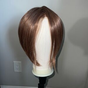 Sleek Chestnut Brown Wig for Women